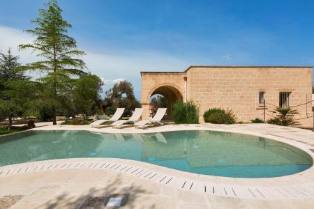 Ville in Italia con piscina privata